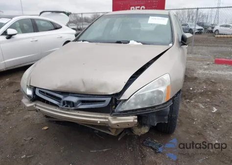 2005 Honda Accord 2.4 Lx z USA, uszkodzony, nr VIN 1HGCM56495A158414